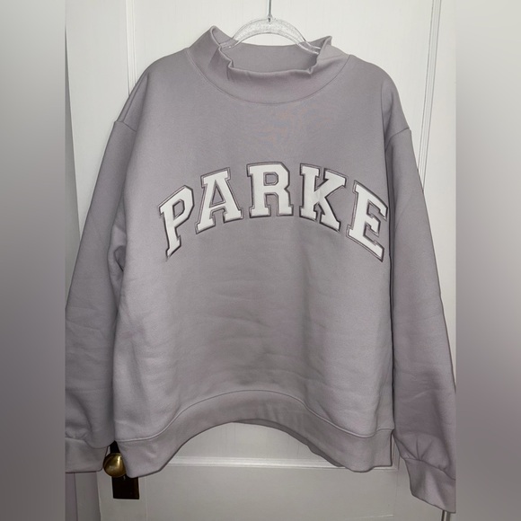 NWT - Parke Valentine’s Lavender + White Fleece Varsity Mockneck - Size: XXL